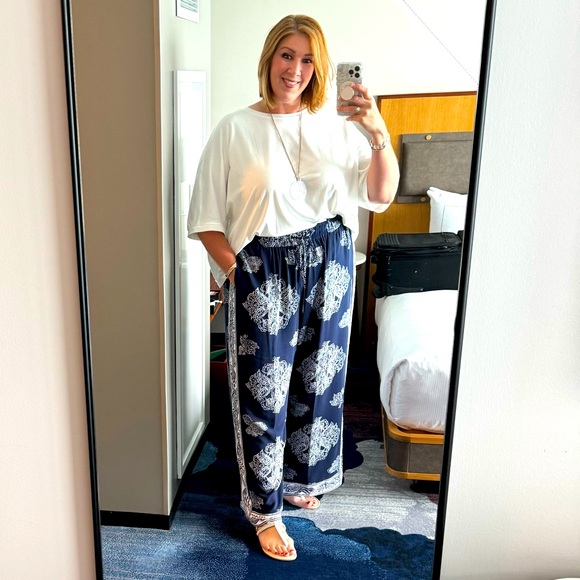 Meet your Posher, Julzz92 - Picture 2 of 13